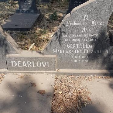 DEARLOVE Francis 1903-1990 &amp; Gertruida Margaretha Elizabeth 1904-1978