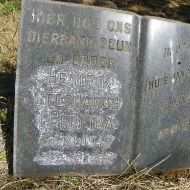 FERREIRA Hendrik Stephanus 1942-1962