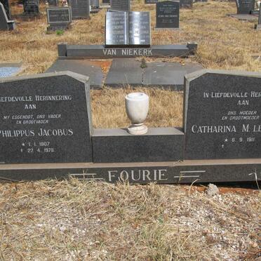 FOURIE Philippus Jacobus 1907-1978 &amp; Catharina M. LE ROUX 1911-