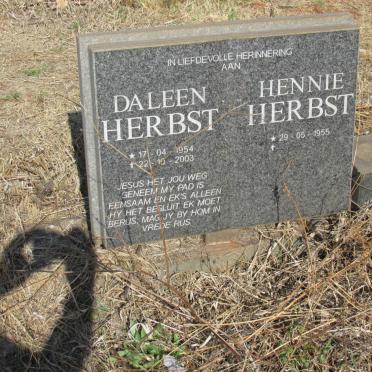 HERBST Hennie 1955-  & Daleen 1954-2003 