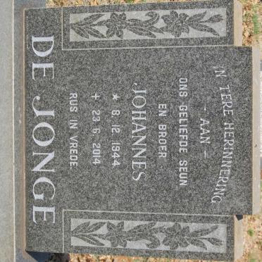 JONGE Johannes, de 1944-2014