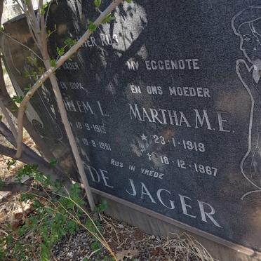 JAGER Willem L., de 1915-1991 &amp; Martha M.E. 1919-1967