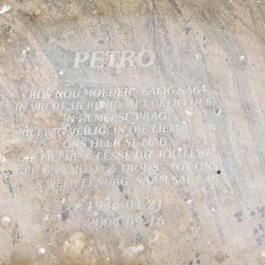 JAMES Alan 1948-1996 &amp; Petro 1946-2004