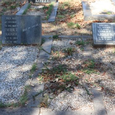 KRUGER Pieter H. 1884-1967 & Anna A.P. 1899-1992