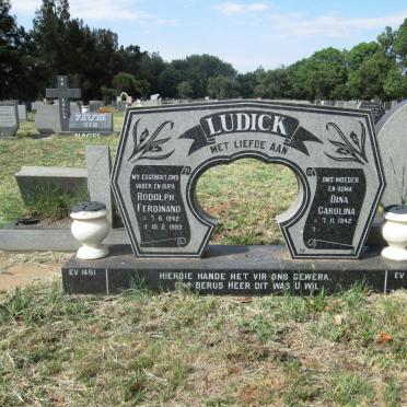 LUDICK Rodolph Ferdinand 1942-1993 &amp; Dina Carolina 1942-