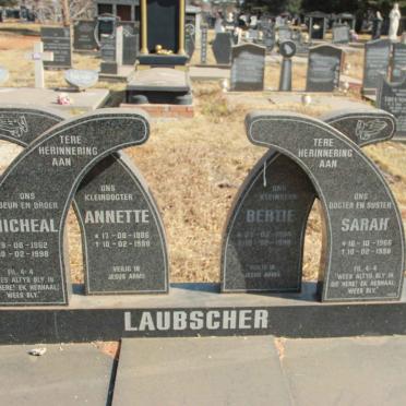 LAUBSCHER_1