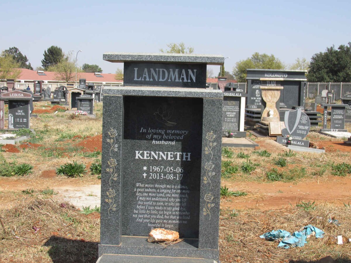 LANDMAN Kenneth 1967-2013