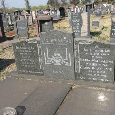 MERWE Lukas Marthinus, van der 1926-2002 & Maria Magdalena Wilhelmina Christina 1933-2009