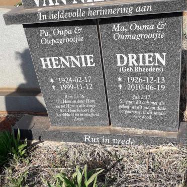 NIEKERK Hennie, van 1924-1999 & Drien RHEEDERS 1926-2010