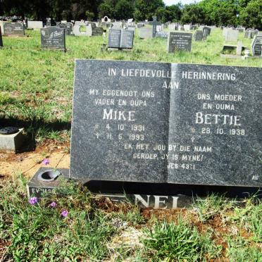 NEL Mike 1931-1993 &amp; Bettie 1938-