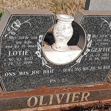 OLIVIER Lotie 1932-1998 & Gertie 1933-2003