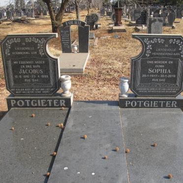 POTGIETER Jacobus 1916-1995 &amp; Sophia 1917-2010