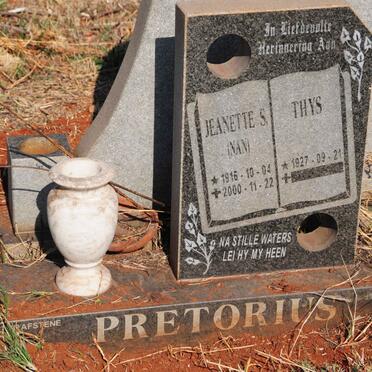 PRETORIUS Thys 1927- & Jeanette S. 1916-2000