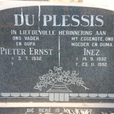 PLESSIS Pieter Ernst, du 1932- &amp; Inez 1932-1992
