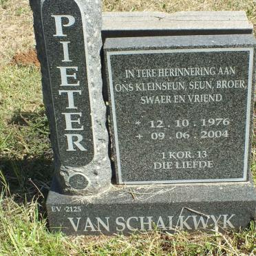 SCHALKWYK Pieter, van 1976-2004