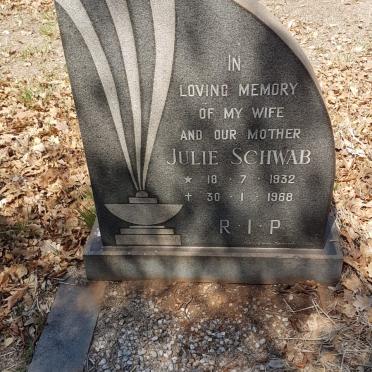 SCHWAB Julie 1932-1968