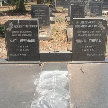 SCHUHKNECHT Karl Hermann 1911-1977 &amp; Minna Frieda 1907-1990