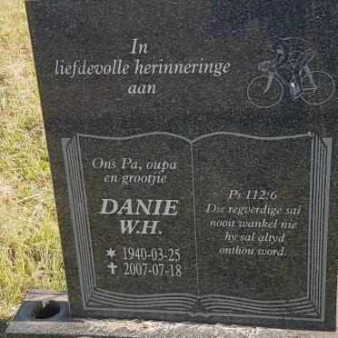 SMALL Danie W.H. 1940-2007