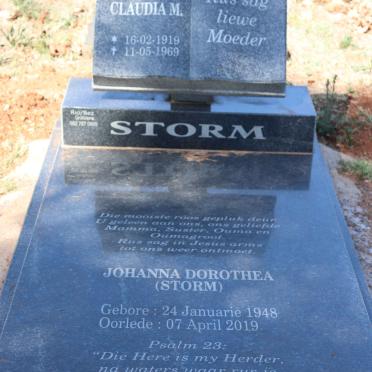 STORM Claudia M. 1919-1969 :: STORM Johanna Dorothea 1948-2019