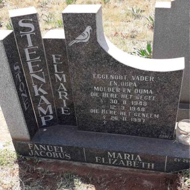 STEENKAMP Fanuel Jacobus 1948-1997 &amp; Maria Elizabeth 1948-