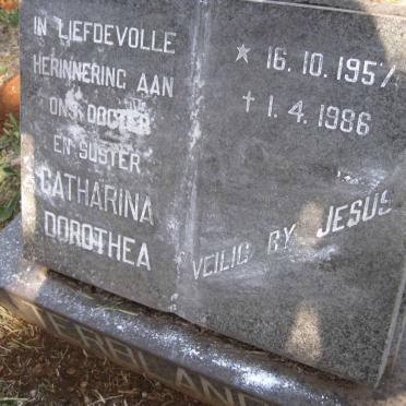 T - Vanne :: Surnames - T