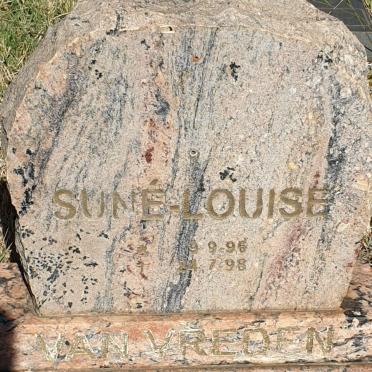 VREDEN Suné-Louise, van 1996-1998