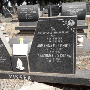 VISSER Jan Johannes Truter 1917-1983 &amp; Klasiena J.S. 1921-1998 :: VISSER Johanna M. 1942-1992