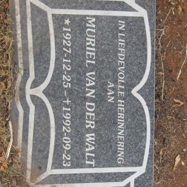 WALT Muriel, van der 1927-1992