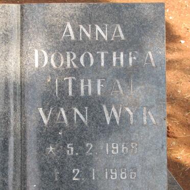 ROUX Sarel S.M., le 1965-1986 :: VAN WYK Anna Dorothea 1968-1986 