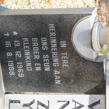 ZYL Pieter George, van 1969-1988
