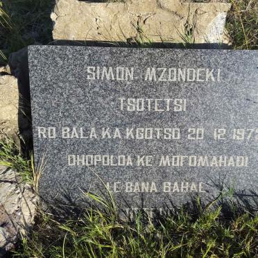 TSOTETSI Simon Mzondeki - 1972