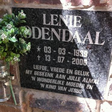 Gauteng, VEREENIGING, NG Kerk Peacehaven, Muur van Herinnering