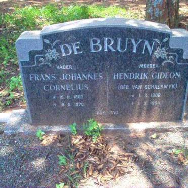 BRUYN Frans Johannes Cornelius, de 1907-1970 &amp; Hendrik Gideon  VAN SCHALKWYK  1906-1954