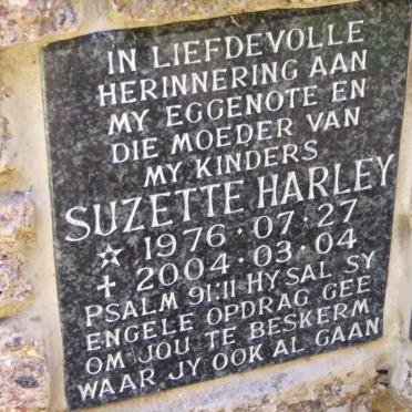 HARLEY Suzette 1976-2004