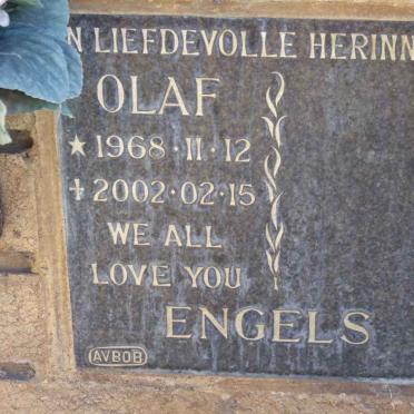 ENGELS Olaf 1968-2002
