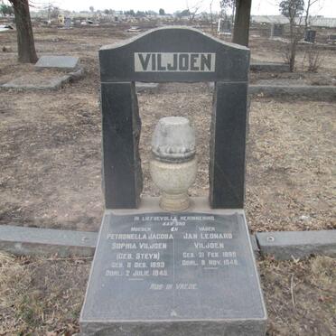 VILJOEN Jan Leonard 1889-1948 &amp; Petronella Jacoba Sophia STEYN 1893-1945