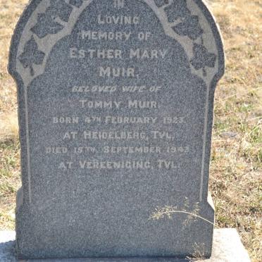 MUIR Esther Mary 1923-1943