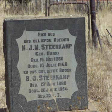 STEENKAMP M.J.M. nee MARX 1860-1948 :: STEENKAMP B.C. 1888-1954
