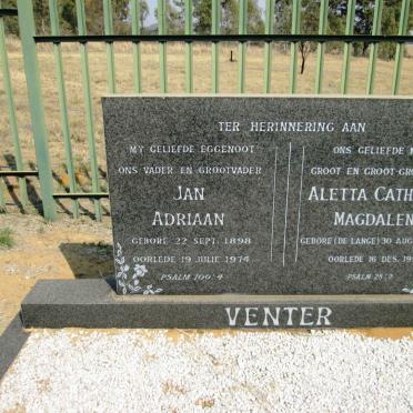VENTER Jan Adriaan 1898-1974 &amp; Aletta Catharina Magdalena DE LANGE 1908-1991