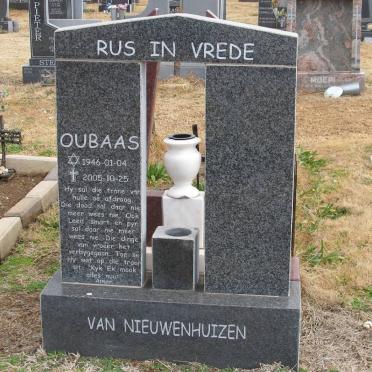 NIEUWENHUIZEN Oubaas, van 1946-2005