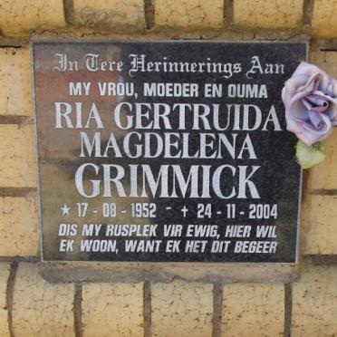 GRIMMICK Ria Gertruida Magdalena 1952-2004