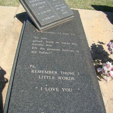 STRYDOM Nicolaas Johannes 1950-2002