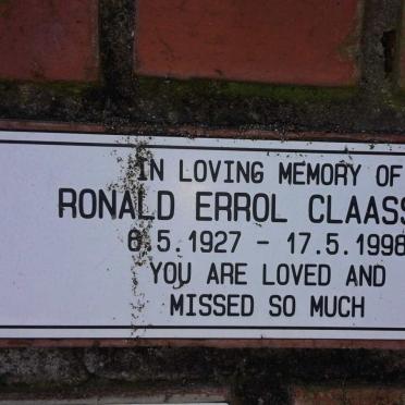 CLAASSENS Ronald Errol 1927-1998