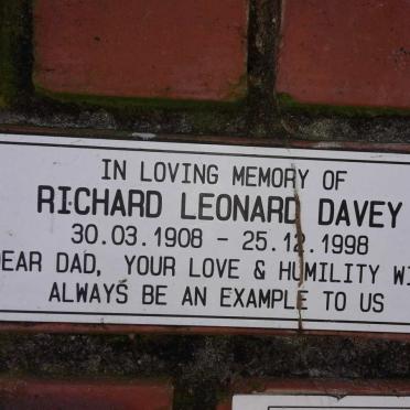 DAVEY Richard Leonard 1908-1998