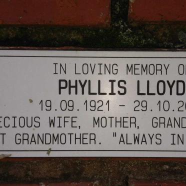 LLOYD Phyllis 1921-2006