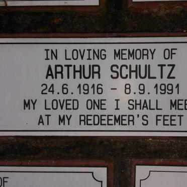 SCHULTZ Arthur 1916-1991