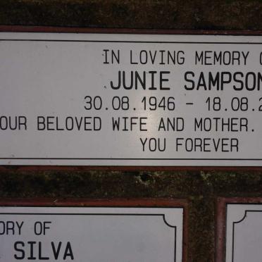 SAMPSON Junie 1946-2001