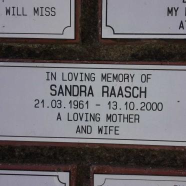 RAASCH Sandra 1961-2000