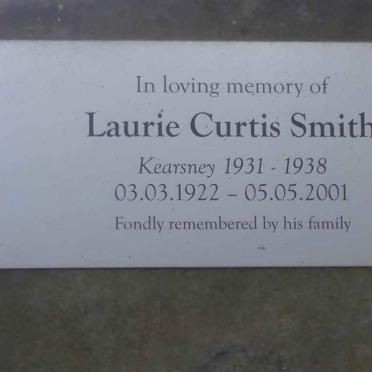 SMITH Laurie Curtis 1922-2001