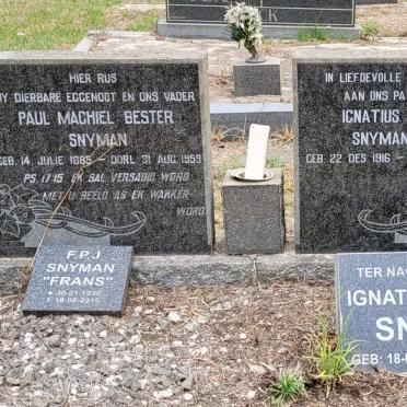 SNYMAN Paul Machiel Bester 1885-1959 :: SNYMAN Ignatius Machiel 1916-1991 :: SNYMAN F.P.J. 1930-2015